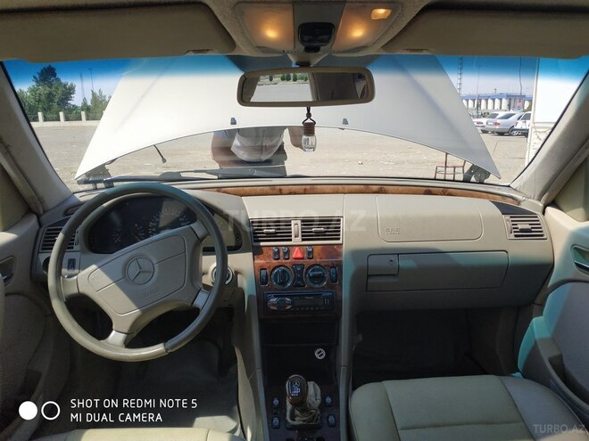 Mercedes C 240 1997, 495,785 km - 2.4 л - Gəncə