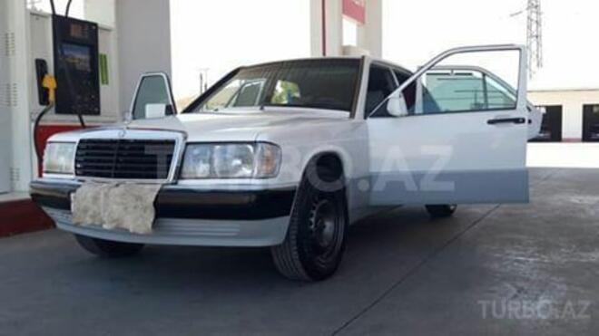 Mercedes 190 1991, 290,000 km - 2.0 л - İmişli