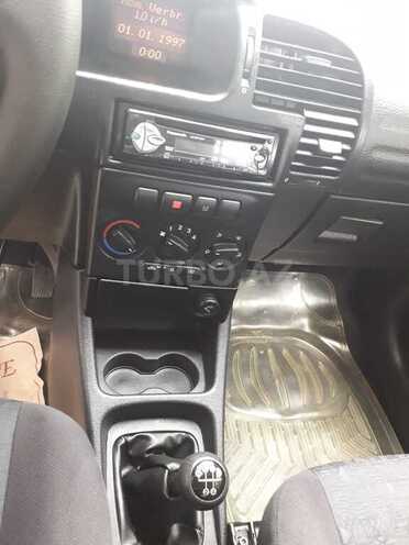 Opel Zafira 1999, 235,039 km - 1.8 l - Sumqayıt