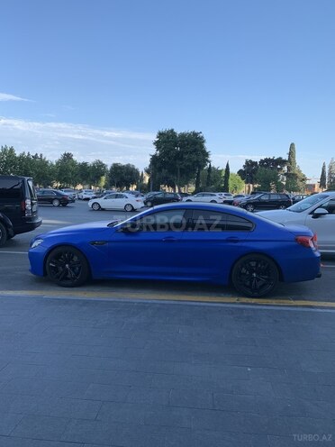 BMW M6 2013, 76,000 km - 4.4 l - Bakı