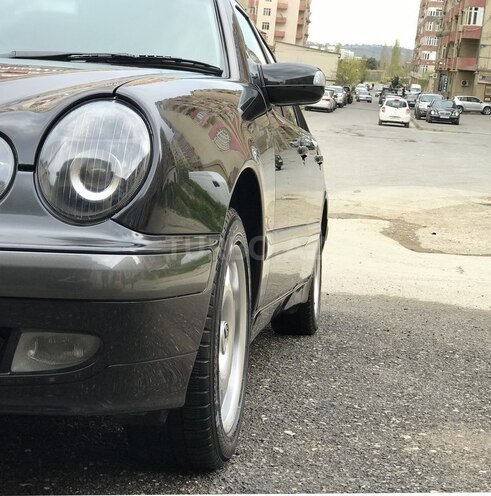 Mercedes E 220 2000, 189,933 km - 2.2 l - Bakı