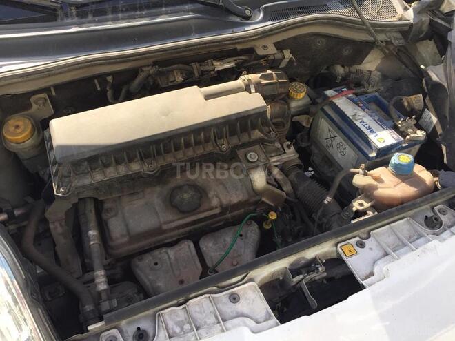 Peugeot  2012, 193,000 km - 1.3 l - Bakı