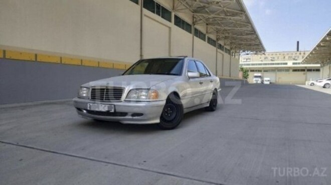Mercedes C 200 1995, 156,000 km - 2.0 л - Bakı
