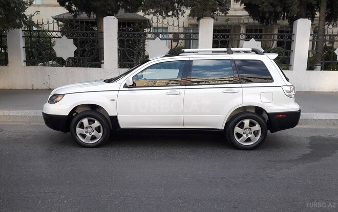 Mitsubishi Outlander 2002, 204,000 km - 2.4 l - Bakı