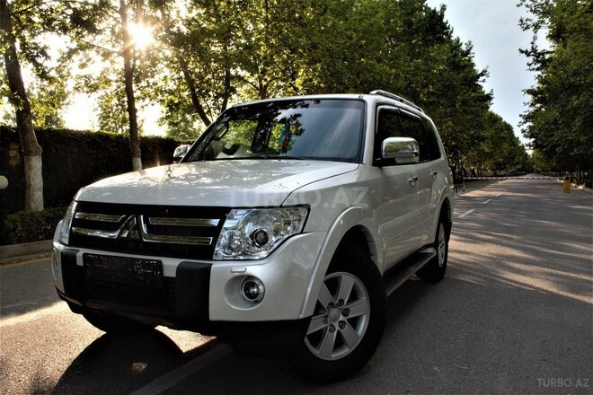 Mitsubishi Pajero 2008, 259,000 km - 3.0 l - Bakı