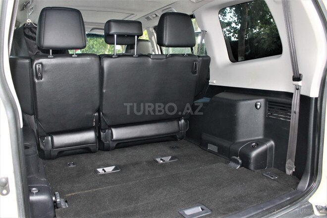 Mitsubishi Pajero 2008, 259,000 km - 3.0 l - Bakı