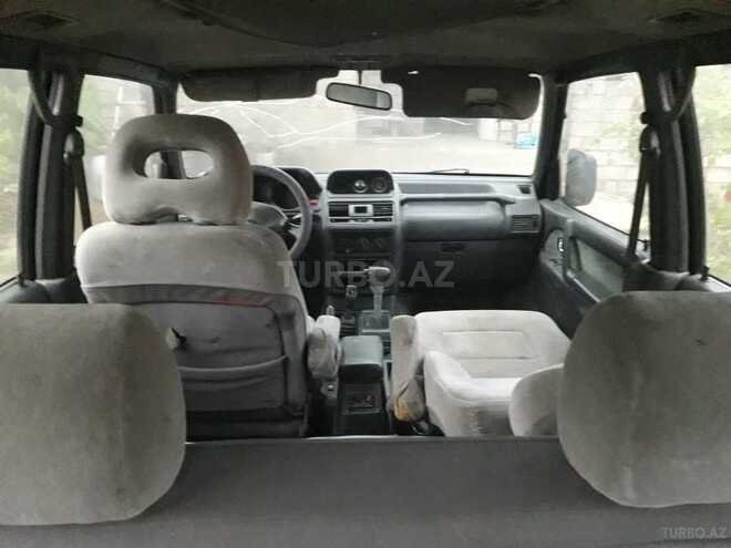 Mitsubishi Pajero 1992, 300,000 km - 2.5 л - Bakı