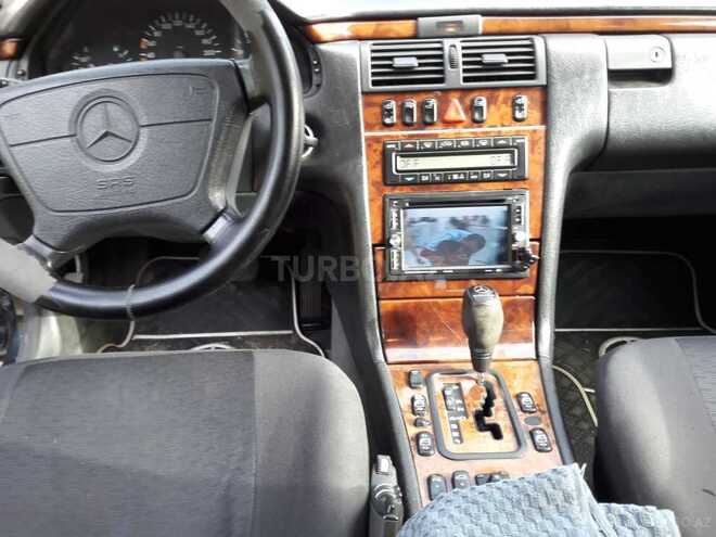 Mercedes E 240 1999, 273,000 km - 2.4 l - Lənkəran