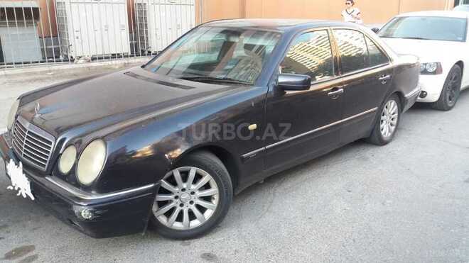 Mercedes E 220 1998, 270,000 km - 2.2 l - Bakı