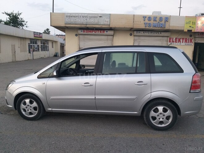 Opel Zafira 2006, 230,000 km - 1.6 l - Sumqayıt