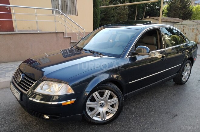 Volkswagen Passat 2004, 233,500 km - 1.8 l - Bakı