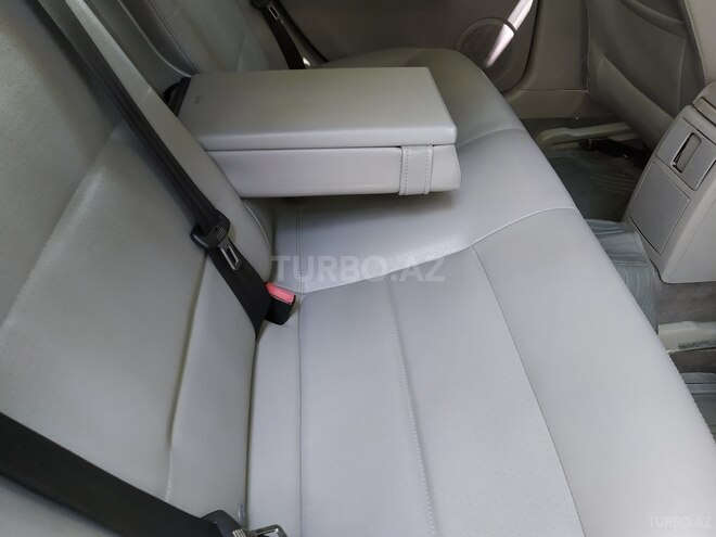 Volkswagen Passat 2004, 233,500 km - 1.8 l - Bakı