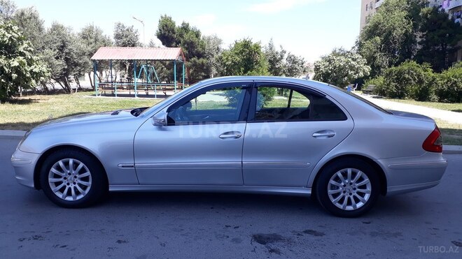 Mercedes E 220 2007, 163,500 km - 2.2 l - Bakı