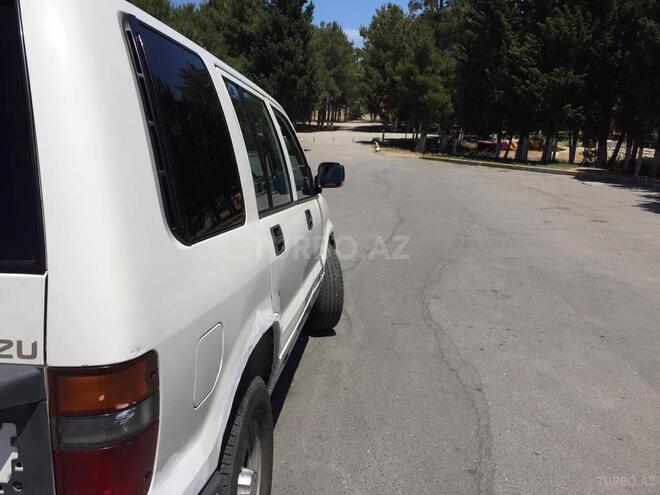 Isuzu  1995, 413,000 km - 3.1 л - Sumqayıt