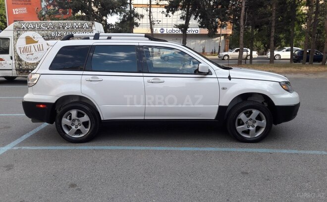 Mitsubishi Outlander 2002, 204,000 km - 2.4 l - Bakı