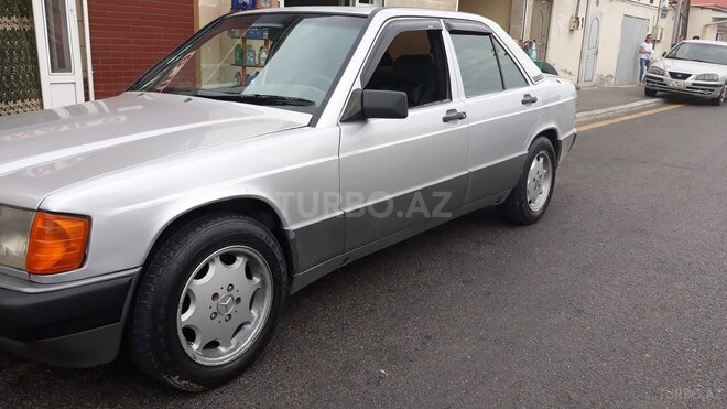 Mercedes 190 1991, 275,555 km - 1.8 l - Bakı