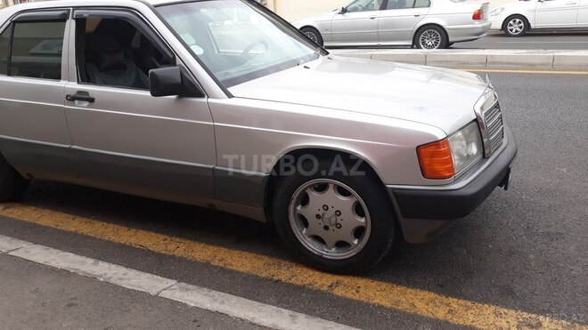 Mercedes 190 1991, 275,555 km - 1.8 l - Bakı