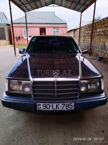 Mercedes E 230 1992, 337,313 km - 2.3 l - Şirvan