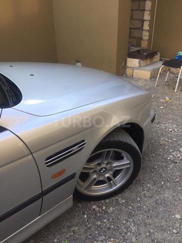 BMW 528 1999, 270,000 km - 2.8 l - Bərdə