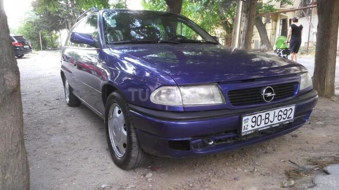 Opel Astra 1995, 438,000 km - 1.8 l - Bakı
