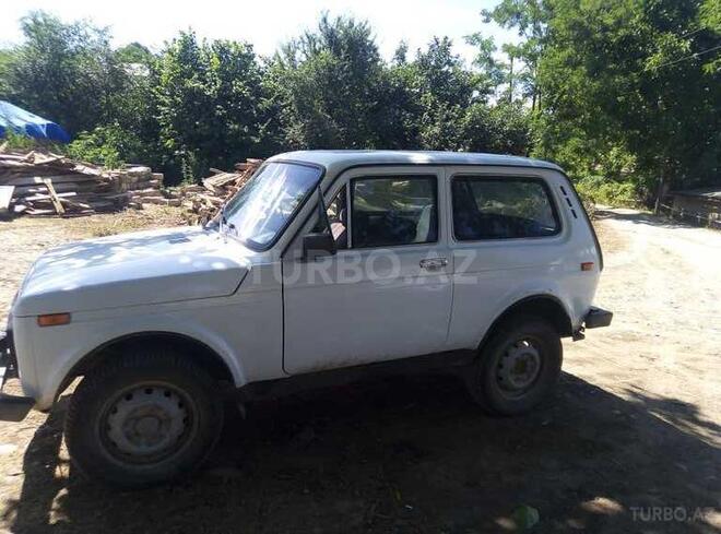 LADA (VAZ) Niva 1993, 530,200 km - 1.6 l - Qusar