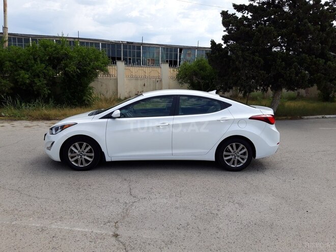 Hyundai Elantra 2015, 75,000 km - 1.8 l - Bakı