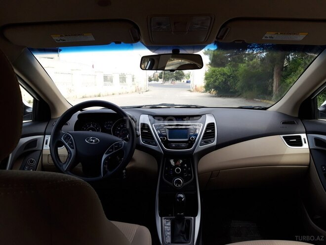 Hyundai Elantra 2015, 75,000 km - 1.8 l - Bakı