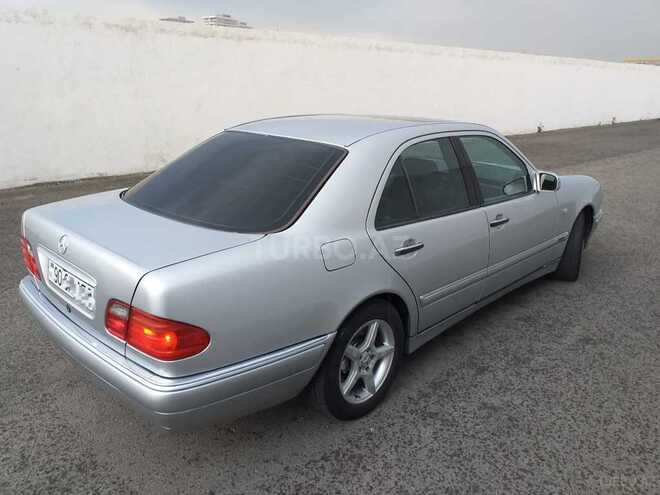 Mercedes E 200 1997, 354,241 km - 2.0 l - Bakı