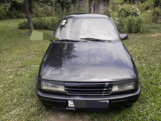 Opel Vectra 1992, 317,190 km - 1.6 l - Zaqatala