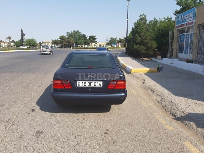 Mercedes E 200 1997, 288,790 km - 2.0 л - Şirvan