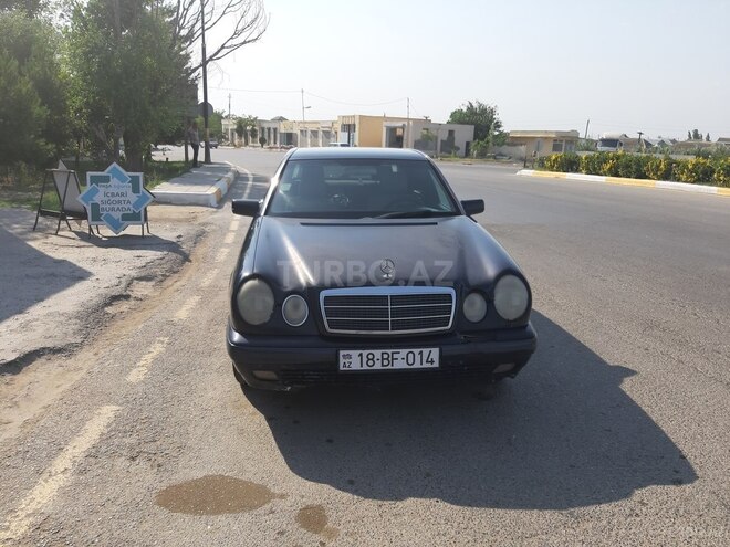 Mercedes E 200 1997, 288,790 km - 2.0 л - Şirvan