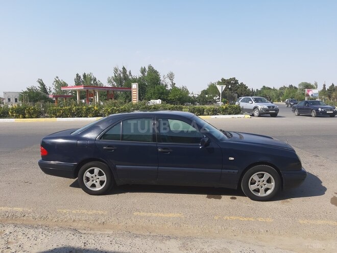 Mercedes E 200 1997, 288,790 km - 2.0 л - Şirvan