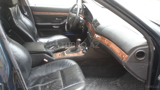 BMW 528 1996, 223,232 km - 2.8 l - Bakı