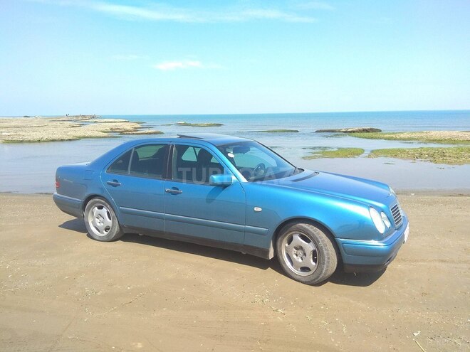 Mercedes E 200 1997, 201,935 km - 0.2 l - Bakı