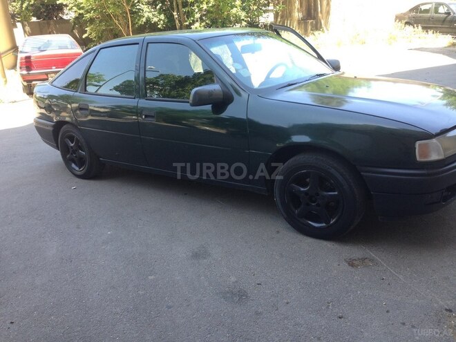 Opel Vectra 1994, 355,000 km - 2.0 l - Bakı