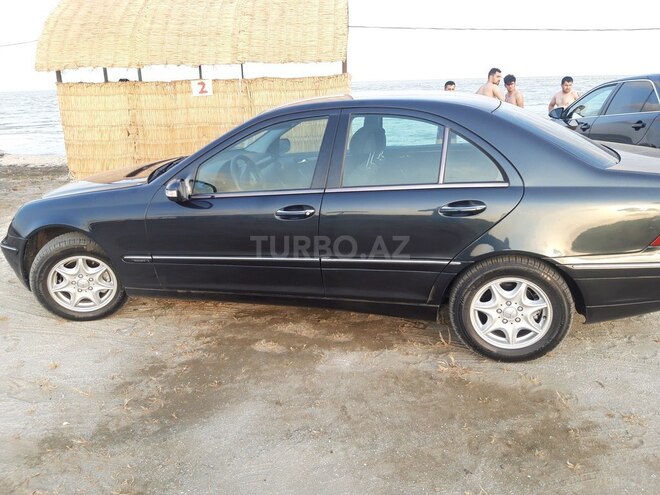 Mercedes C 220 2000, 310,000 km - 2.2 l - Bakı