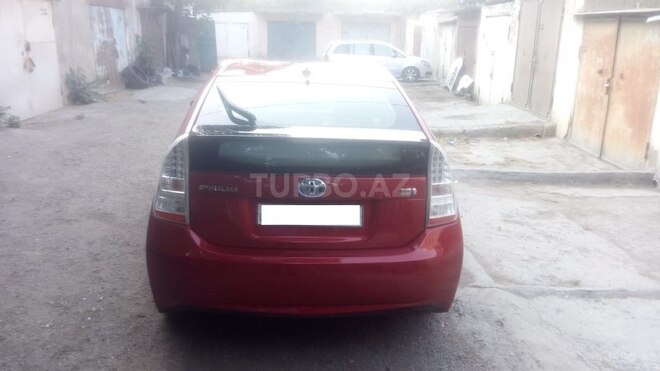 Toyota Prius 2011, 181,000 km - 1.8 l - Bakı