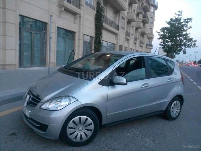 Mercedes A 170 2011, 49,000 km - 1.7 l - Bakı
