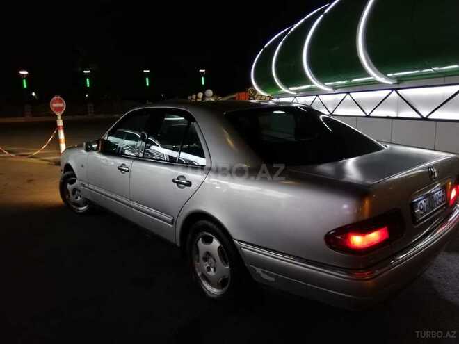 Mercedes E 200 1997, 492,203 km - 2.0 l - Bakı