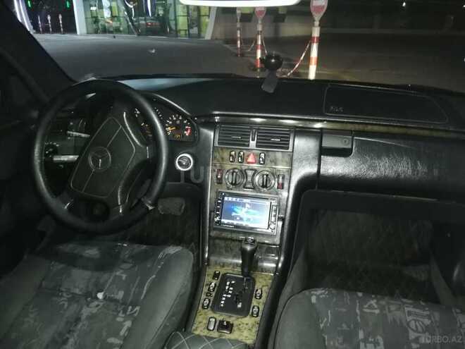 Mercedes E 200 1997, 492,203 km - 2.0 l - Bakı