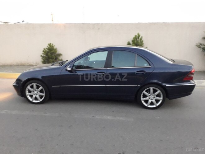 Mercedes C 320 2001, 280,000 km - 3.2 l - Bakı