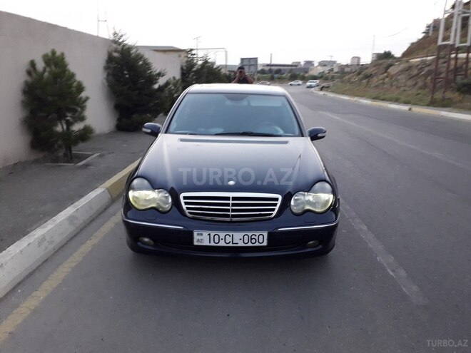 Mercedes C 320 2001, 280,000 km - 3.2 l - Bakı