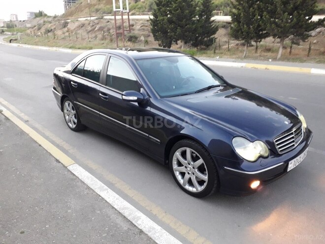 Mercedes C 320 2001, 280,000 km - 3.2 l - Bakı