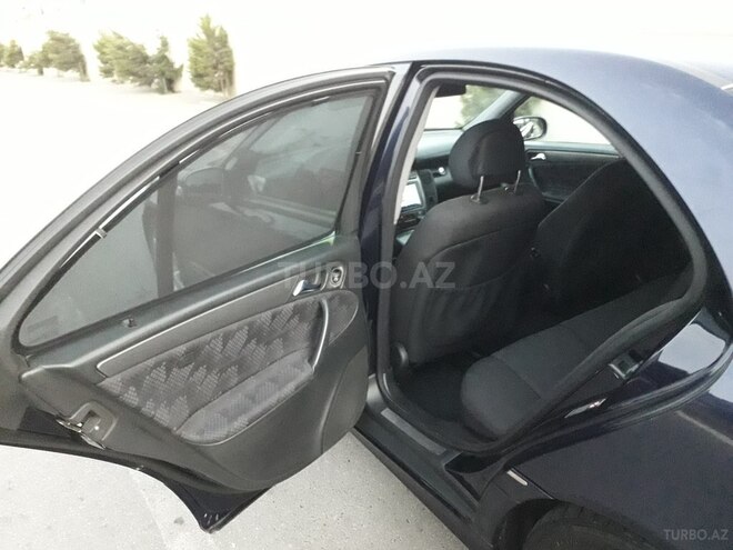 Mercedes C 320 2001, 280,000 km - 3.2 l - Bakı
