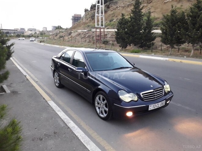 Mercedes C 320 2001, 280,000 km - 3.2 l - Bakı