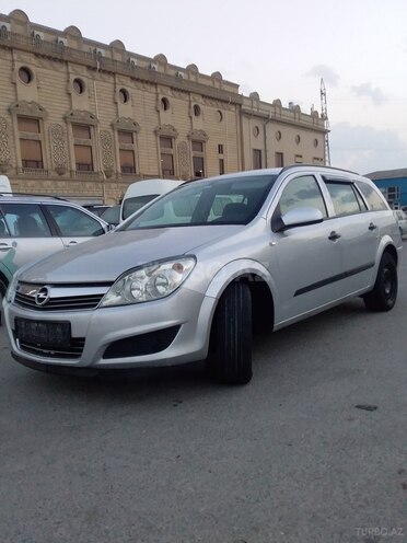 Opel Astra 2007, 240,000 km - 1.3 l - Bakı