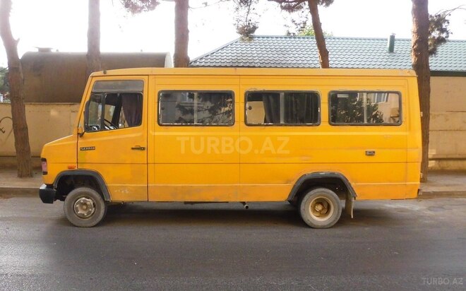 Mercedes 508 1990, 236,000 km - 2.3 l - Bakı