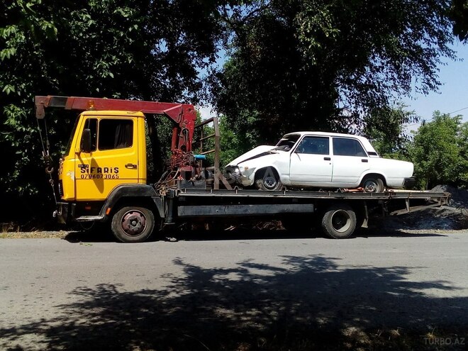 Mercedes 809 D 1987, 150,000 km - 0.4 l - Zaqatala