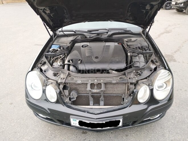 Mercedes E 220 2007, 260,000 km - 2.2 l - Bakı