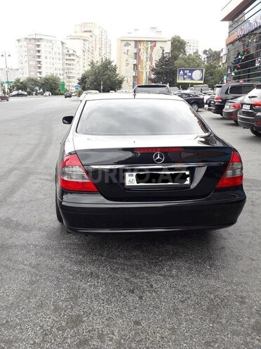 Mercedes E 220 2007, 260,000 km - 2.2 l - Bakı